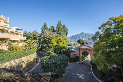 6dc6b6b43781ad789c3f01cf5ba141fa - 38