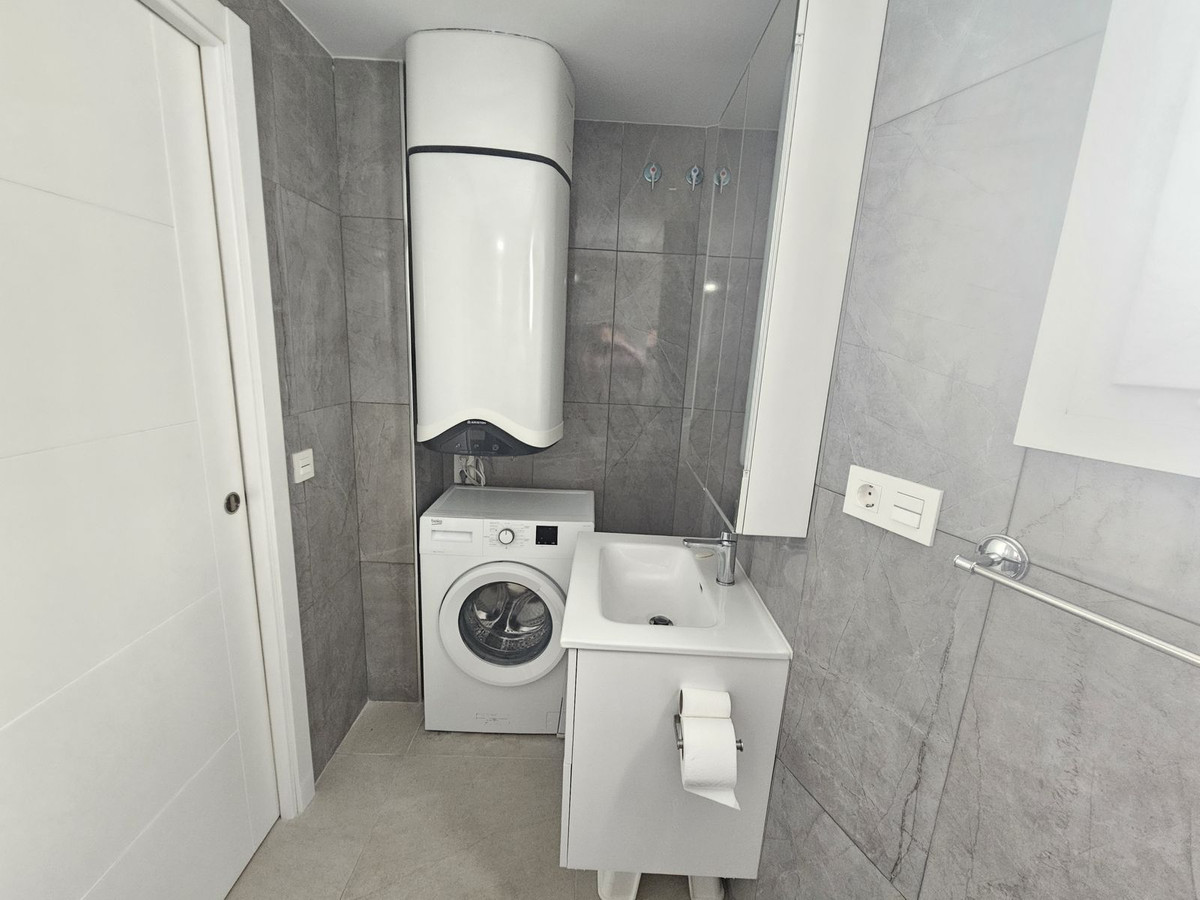 6dc99f223e78d83ee2e9e0acced32327 - 11