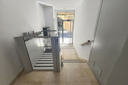 6dc99f223e78d83ee2e9e0acced32327 - 18