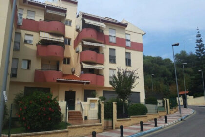 6e63efadeba95c76f8d0e72a93013697 - 25