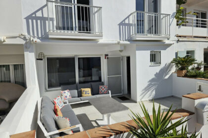 6e81337a7c9890d142f3c401e55f2353 - 19