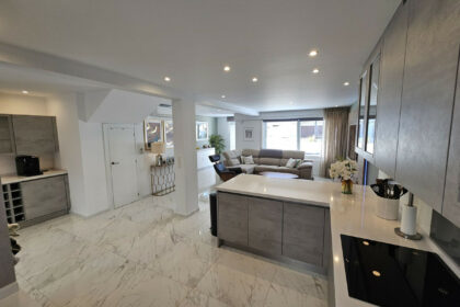 6e81337a7c9890d142f3c401e55f2353 - 6