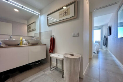 6ea5bbdc8a69357519b91d4375123989 - 24