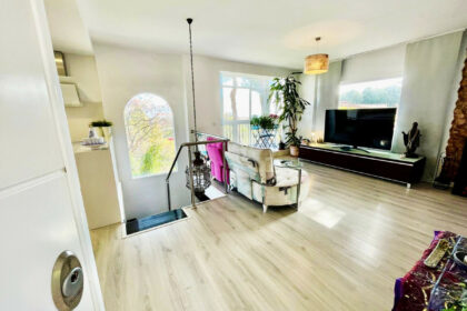 6eb693e620bef8540b22ad3a90bdb28e - 10