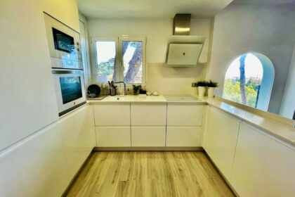 6eb693e620bef8540b22ad3a90bdb28e - 16