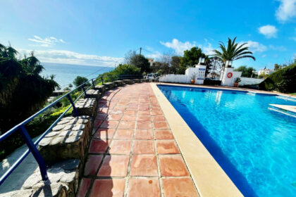 6eb693e620bef8540b22ad3a90bdb28e - 2