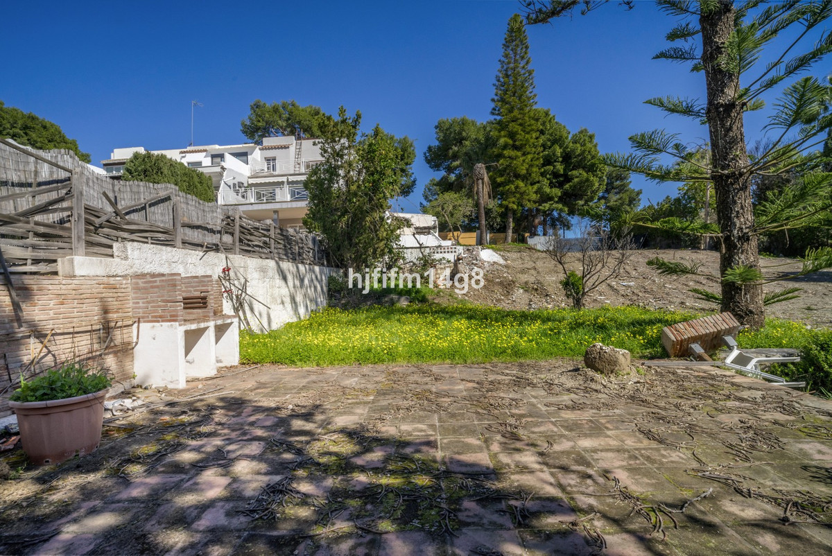 7013f6f4c39083fa0823fb91cbd28d35 - 5