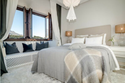 70d680f8766abc9aa75a84c867d36344 - 23