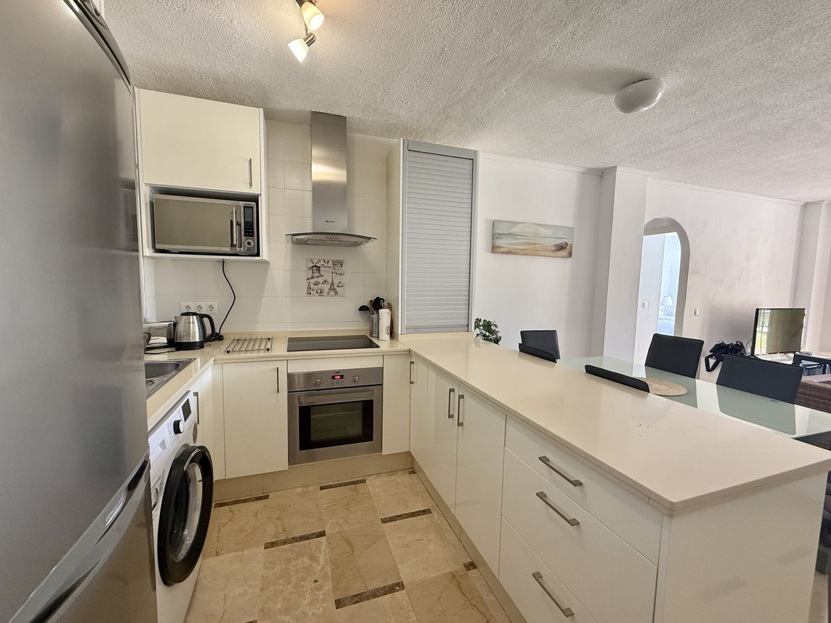 7165e1a4ff106f782c1d43dfe52abfcc - 10