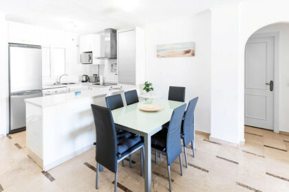 7165e1a4ff106f782c1d43dfe52abfcc - 12