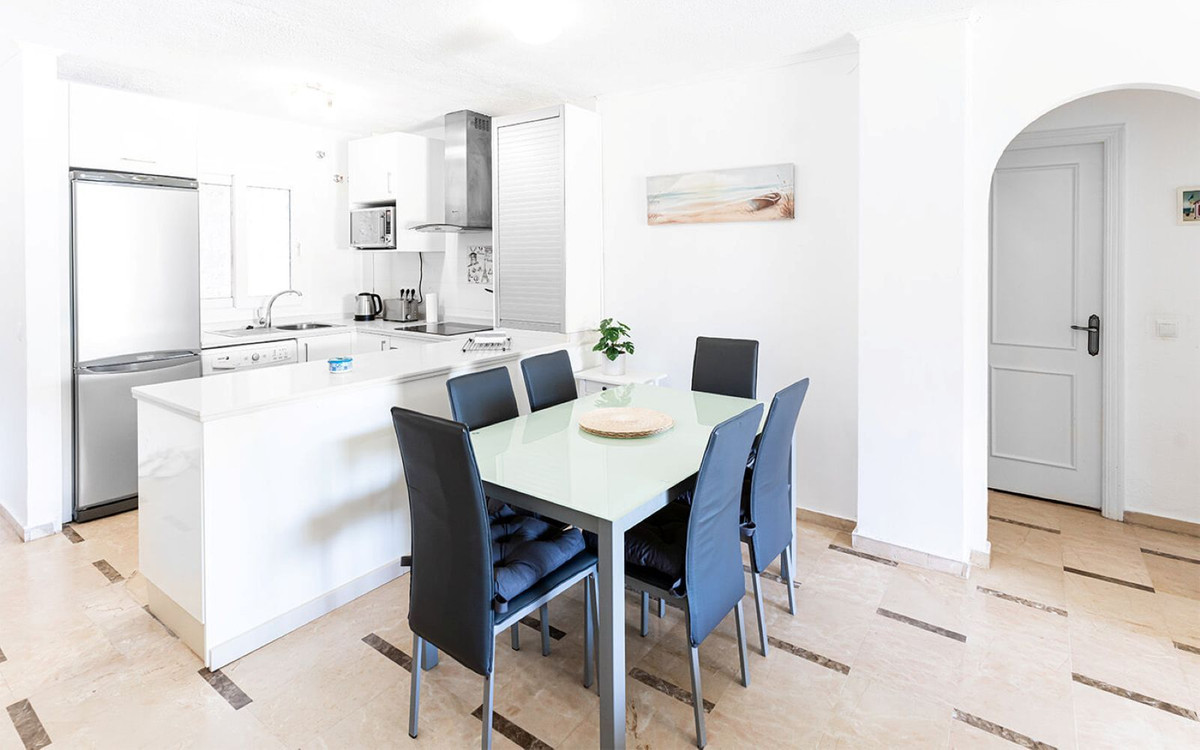 7165e1a4ff106f782c1d43dfe52abfcc - 12