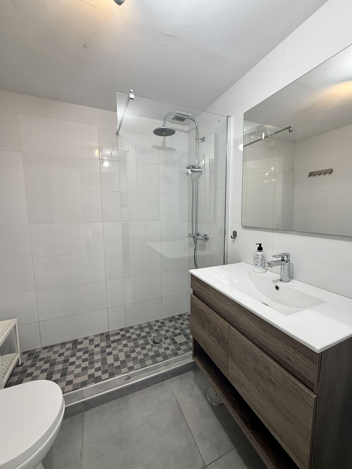 7165e1a4ff106f782c1d43dfe52abfcc - 17