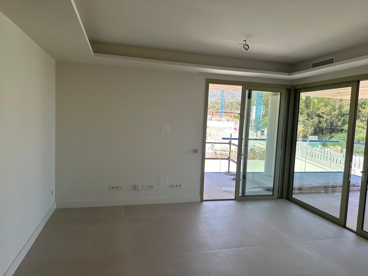 71915b675496db665844fb4261e20c26 - 18