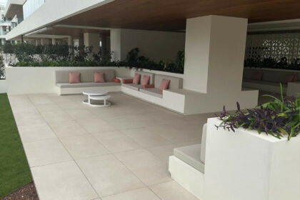 71915b675496db665844fb4261e20c26 - 44