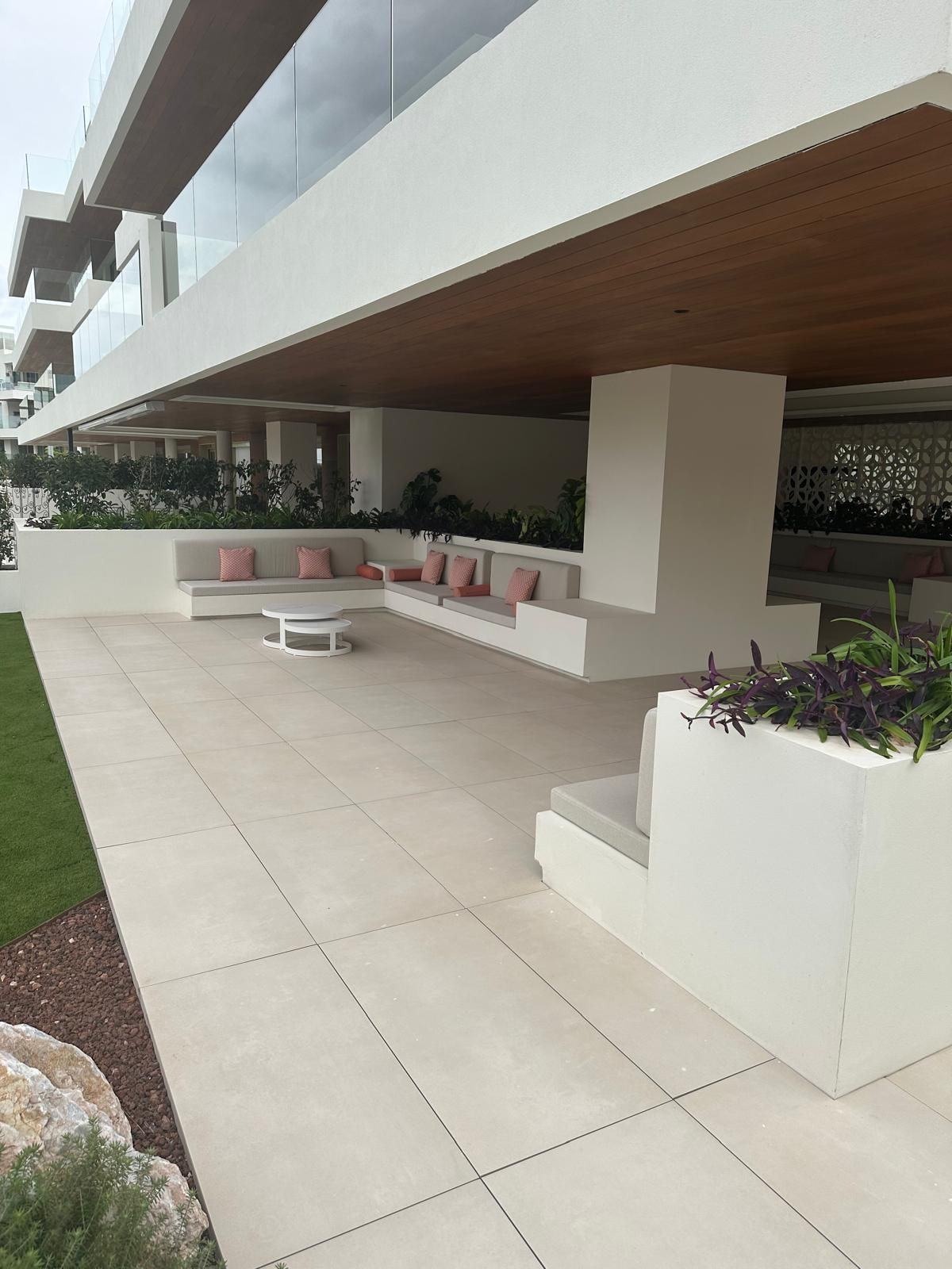 71915b675496db665844fb4261e20c26 - 44