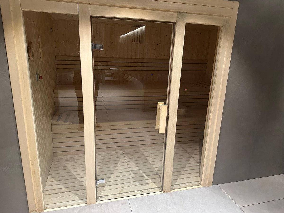 71915b675496db665844fb4261e20c26 - 64