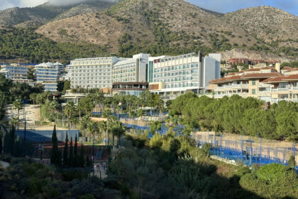 71f9348a1ccba22005dbc13c811458f1 - 18