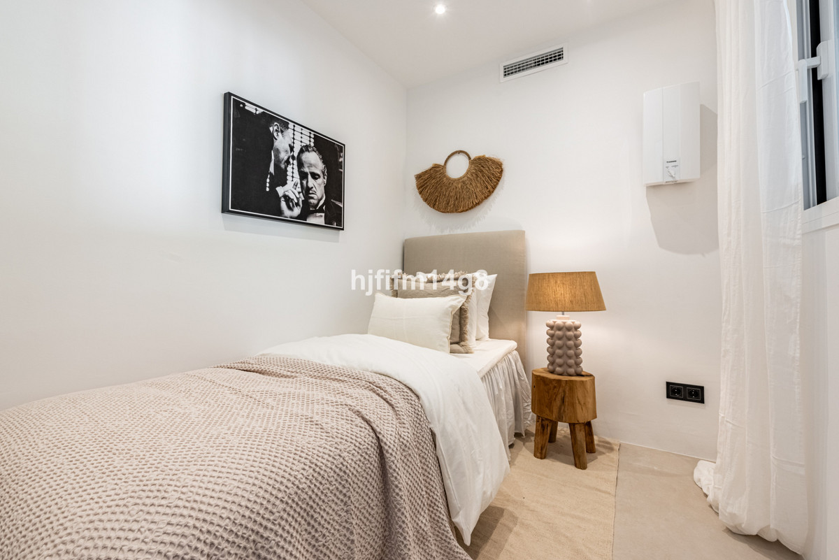 7224d6fcff24cf980a20e68c407269c1 - 12