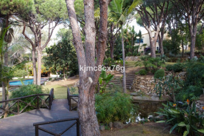 7273c0f51e534cf647dc171f0bf2422c - 46