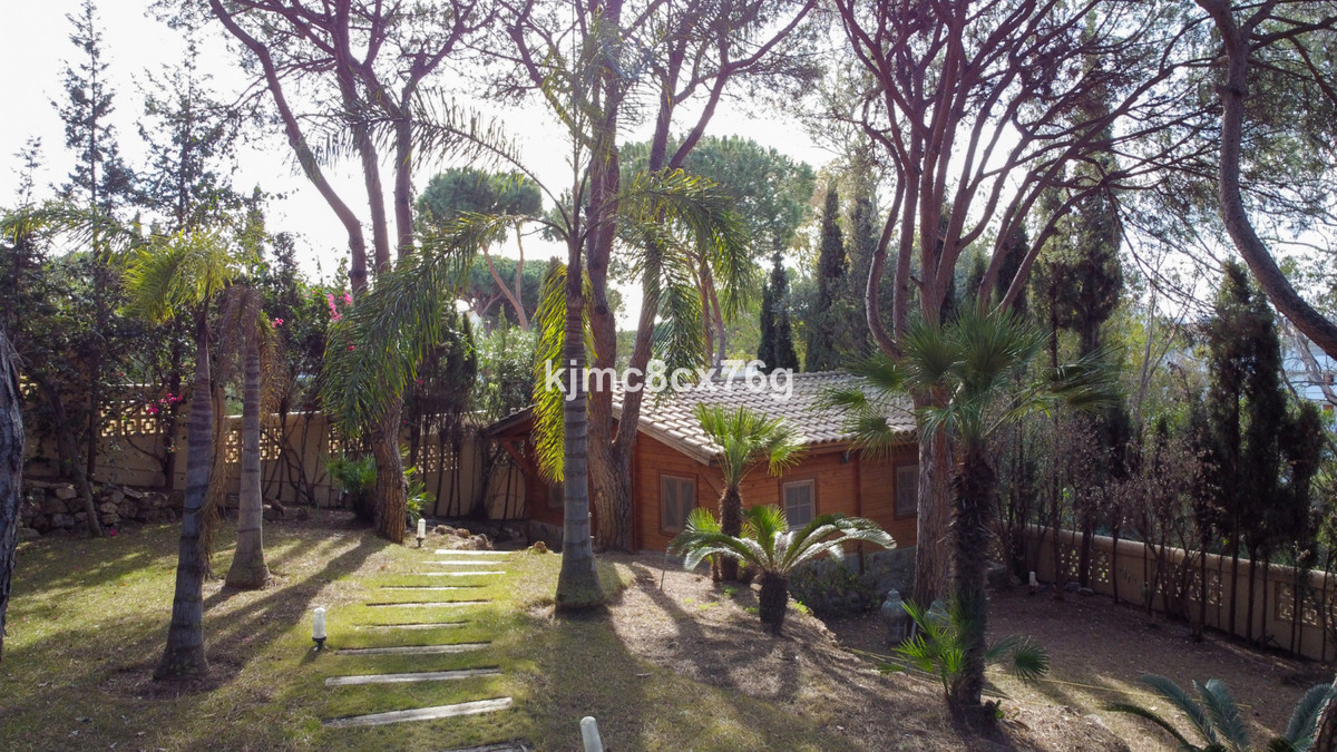 7273c0f51e534cf647dc171f0bf2422c - 54