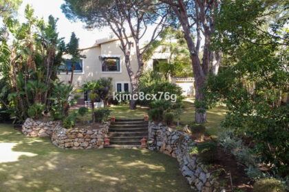 7273c0f51e534cf647dc171f0bf2422c - 55