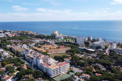 7273c0f51e534cf647dc171f0bf2422c - 60