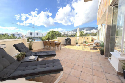 72f20dfe21a733922a030f2d0e03d688 - 2