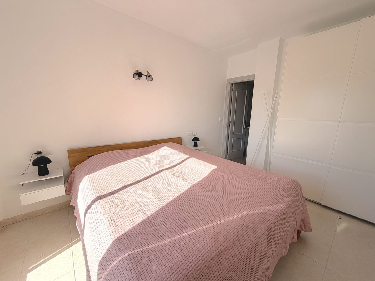 72f20dfe21a733922a030f2d0e03d688 - 22