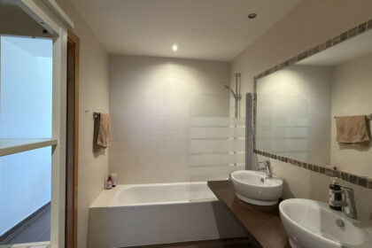 7309e540e5630318635bc579e7731c7b - 11