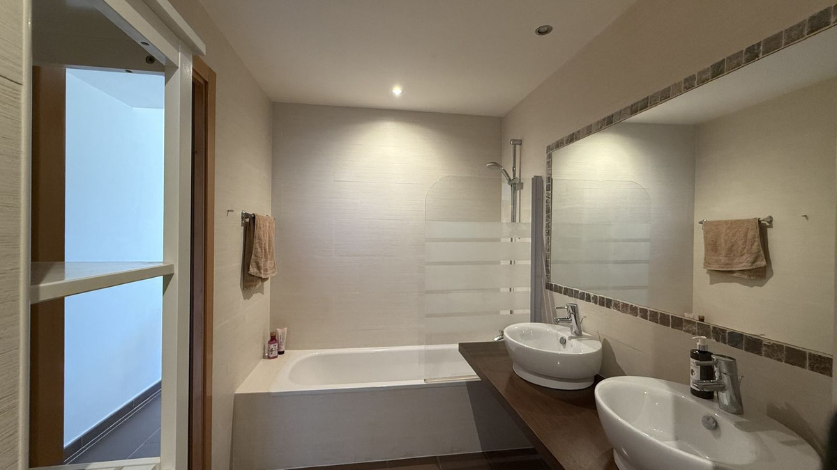 7309e540e5630318635bc579e7731c7b - 11