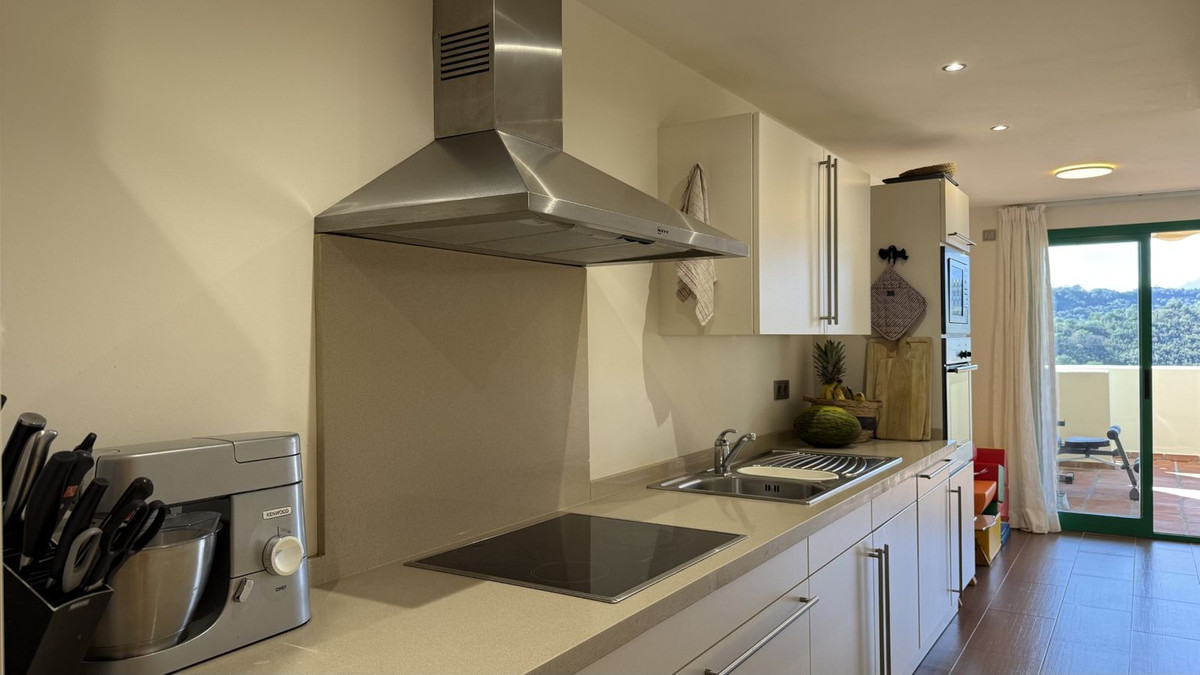 7309e540e5630318635bc579e7731c7b - 6