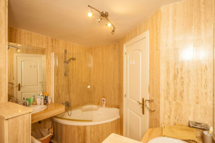 7315cfe6e40bcb86e0a4eacf91c32f5c - 10