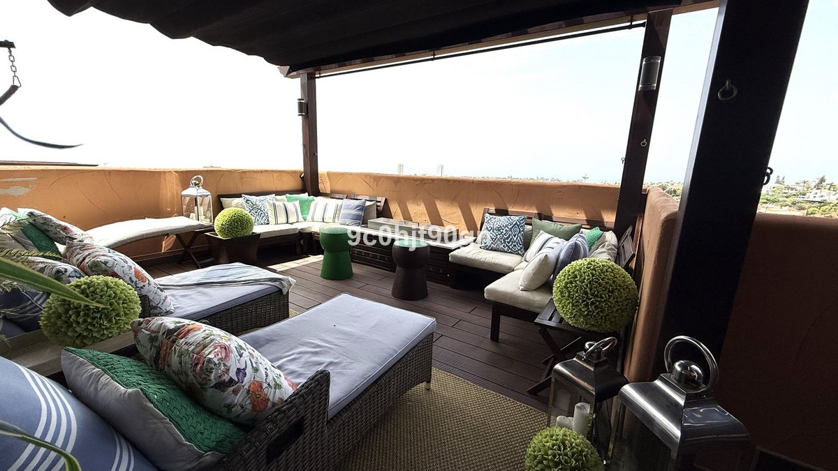 73fac7e615f892c1804052e7e79523df - 38