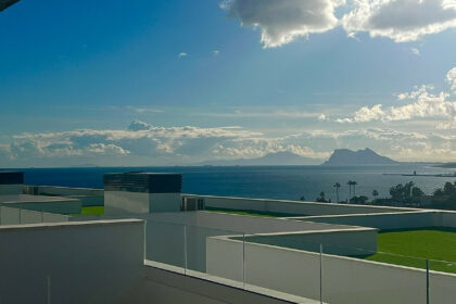 757bd4fa51bcfc0eda04ce56021bc1b7 - 1