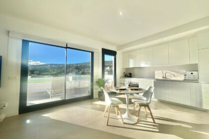 757bd4fa51bcfc0eda04ce56021bc1b7 - 10