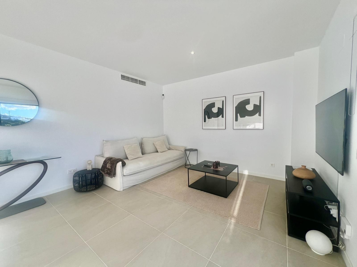 757bd4fa51bcfc0eda04ce56021bc1b7 - 12