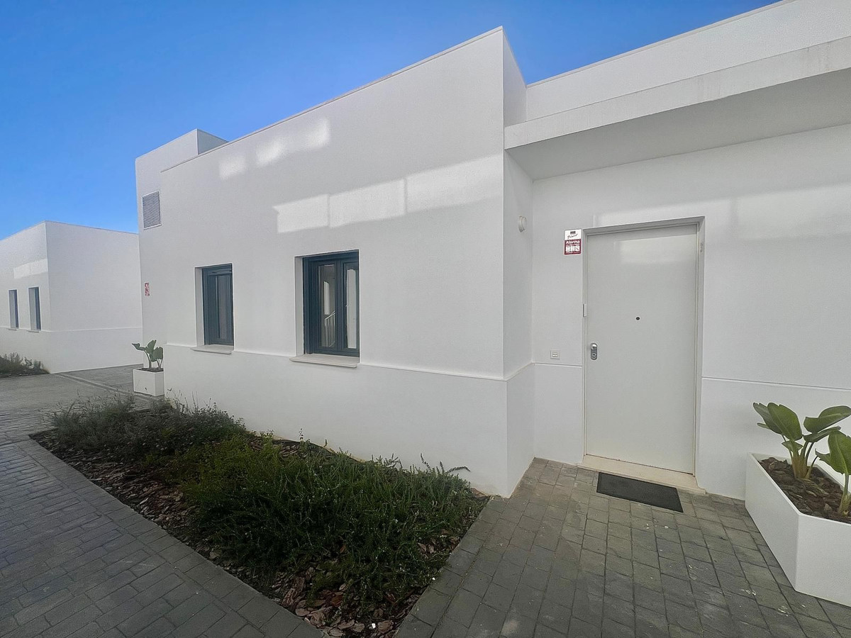 757bd4fa51bcfc0eda04ce56021bc1b7 - 3