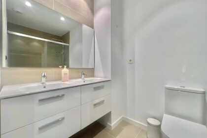 757bd4fa51bcfc0eda04ce56021bc1b7 - 30