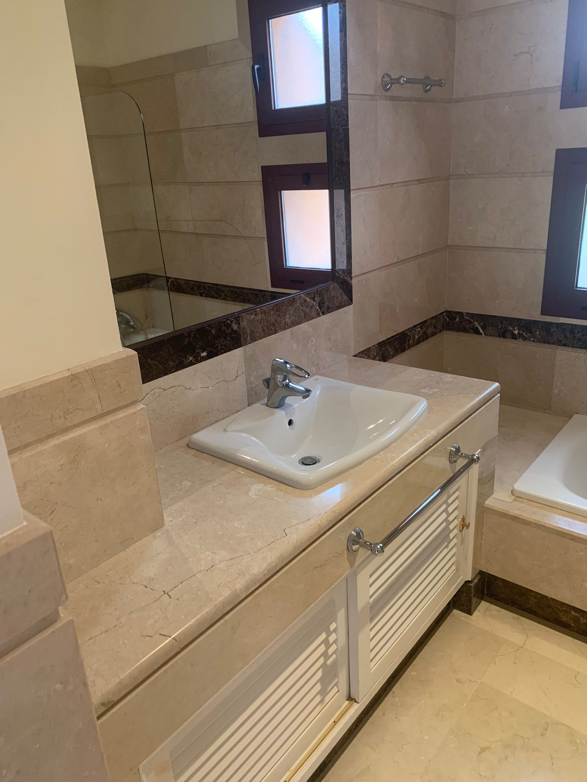 760838617abb10d0b6bfe8db6756f8b0 - 10