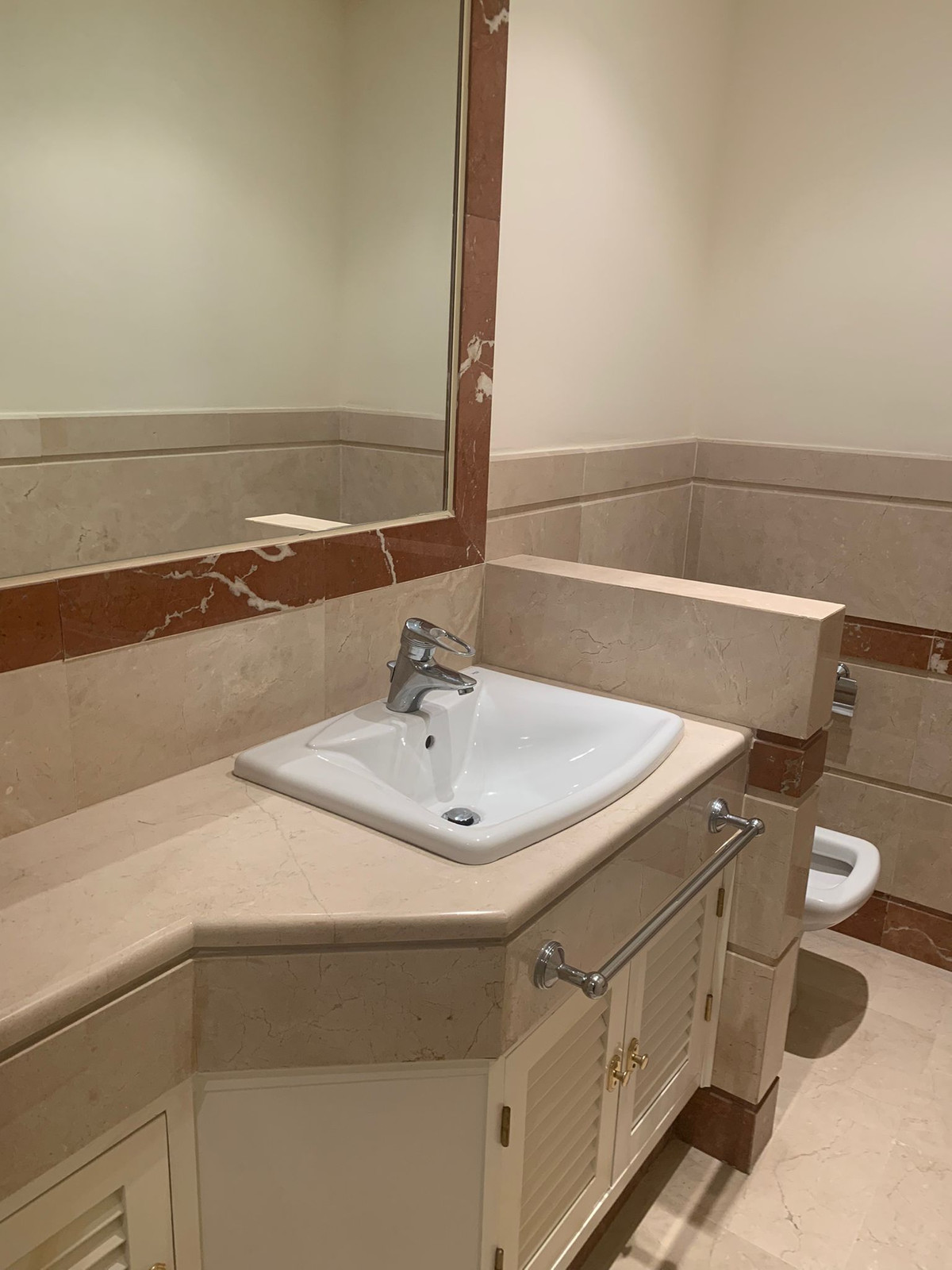 760838617abb10d0b6bfe8db6756f8b0 - 15