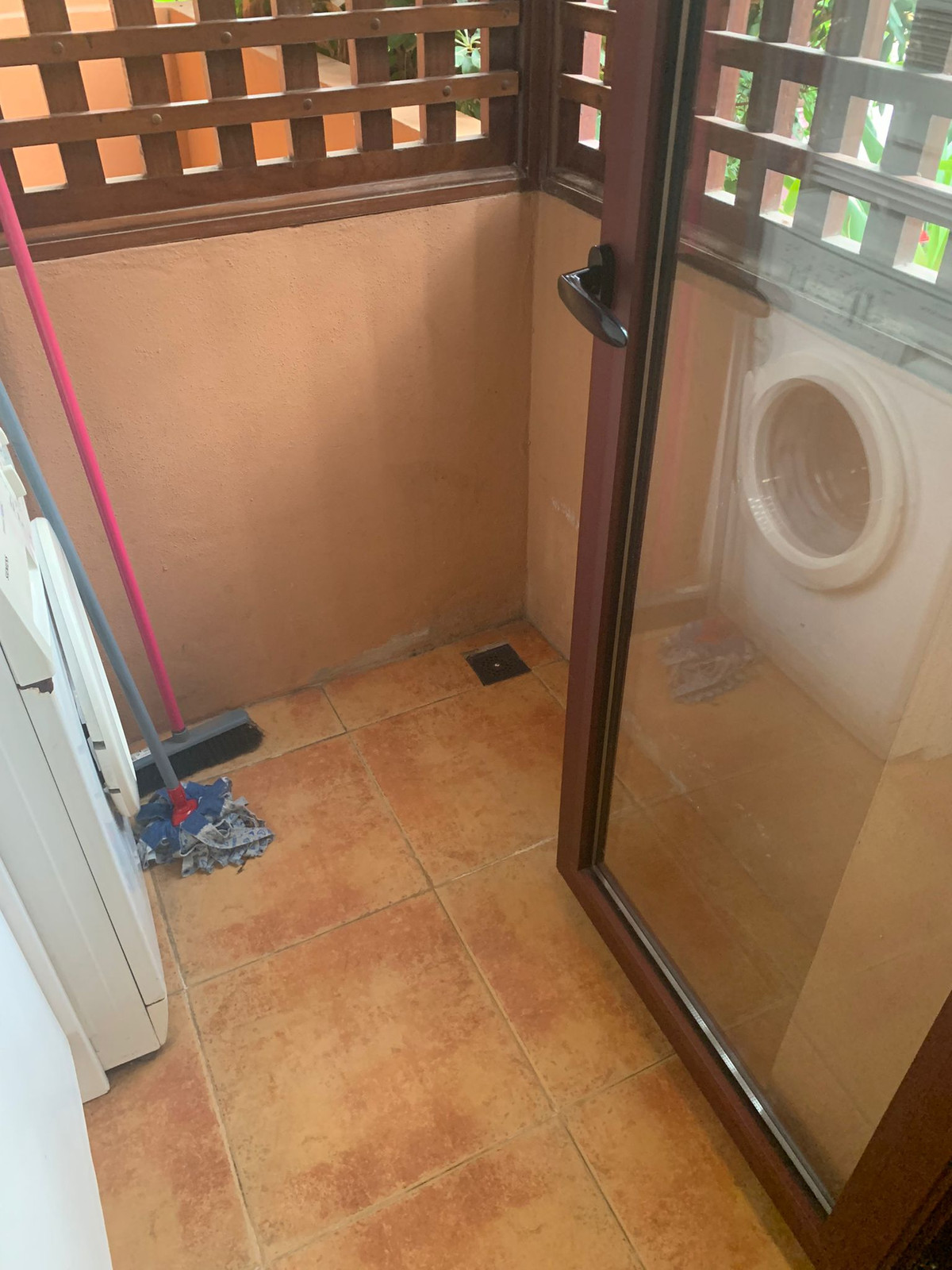 760838617abb10d0b6bfe8db6756f8b0 - 18