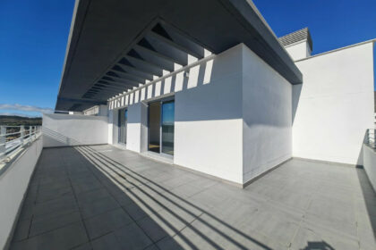 76c0465b96ef937eaec15db63ffcf1ff - 12