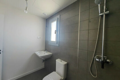 76c0465b96ef937eaec15db63ffcf1ff - 17