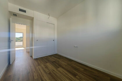 76c0465b96ef937eaec15db63ffcf1ff - 19