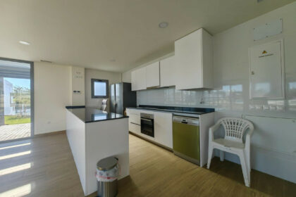 76c0465b96ef937eaec15db63ffcf1ff - 26