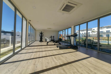 76c0465b96ef937eaec15db63ffcf1ff - 28