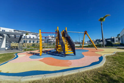 76c0465b96ef937eaec15db63ffcf1ff - 32