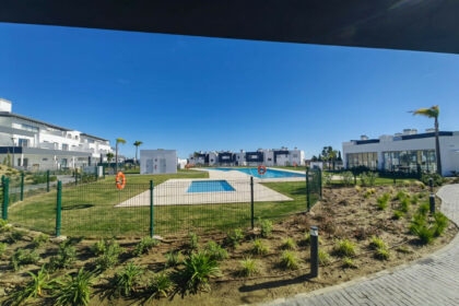 76c0465b96ef937eaec15db63ffcf1ff - 33