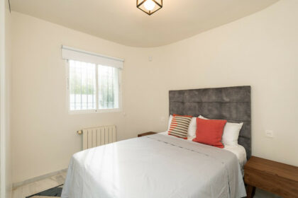 779a41d7fe68c8cf0de5407c5ce791e3 - 11