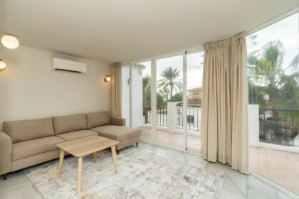 779a41d7fe68c8cf0de5407c5ce791e3 - 17